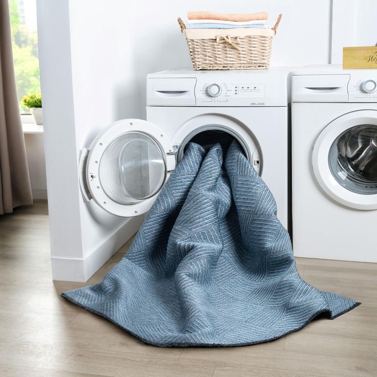 Laundry Karpet Biasa